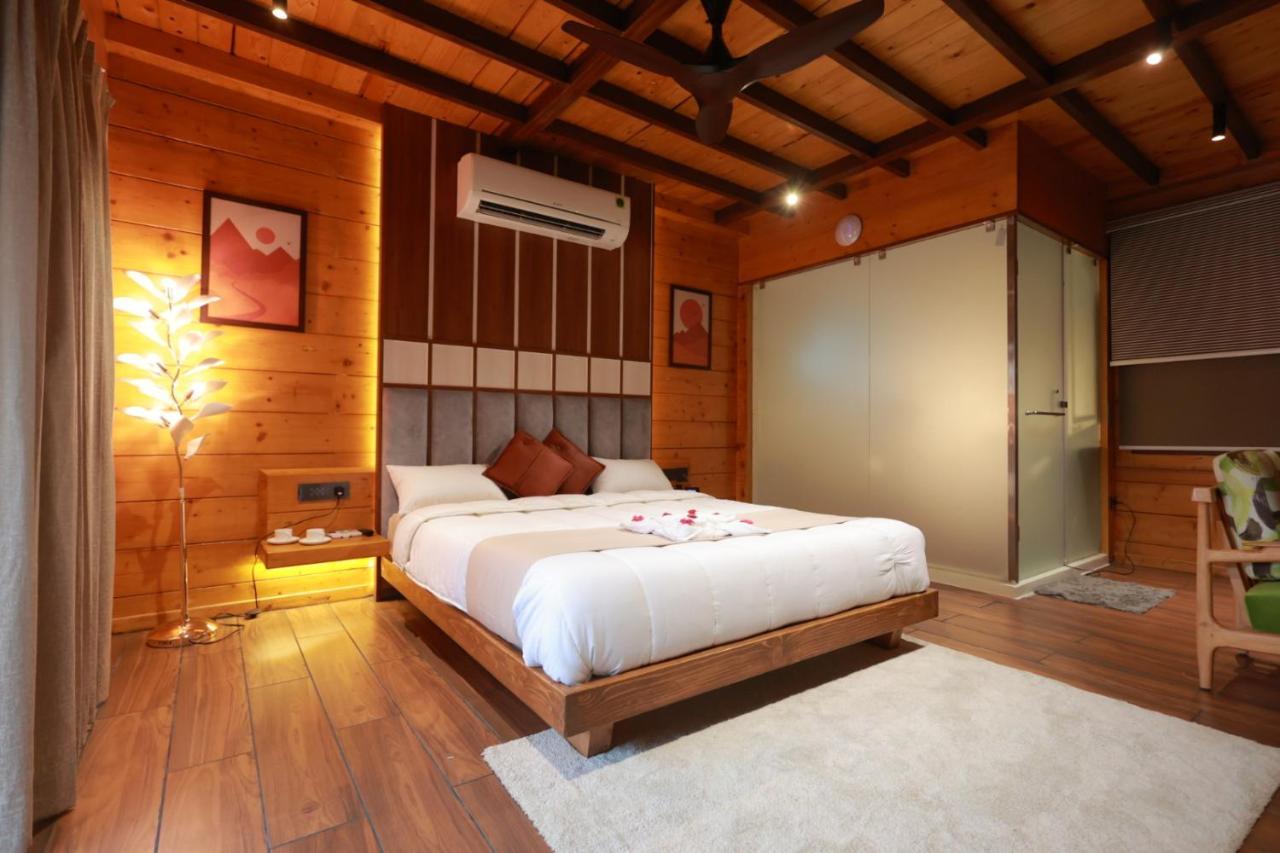 Wooden Ecr Sea Resort Pondicherry Luaran gambar
