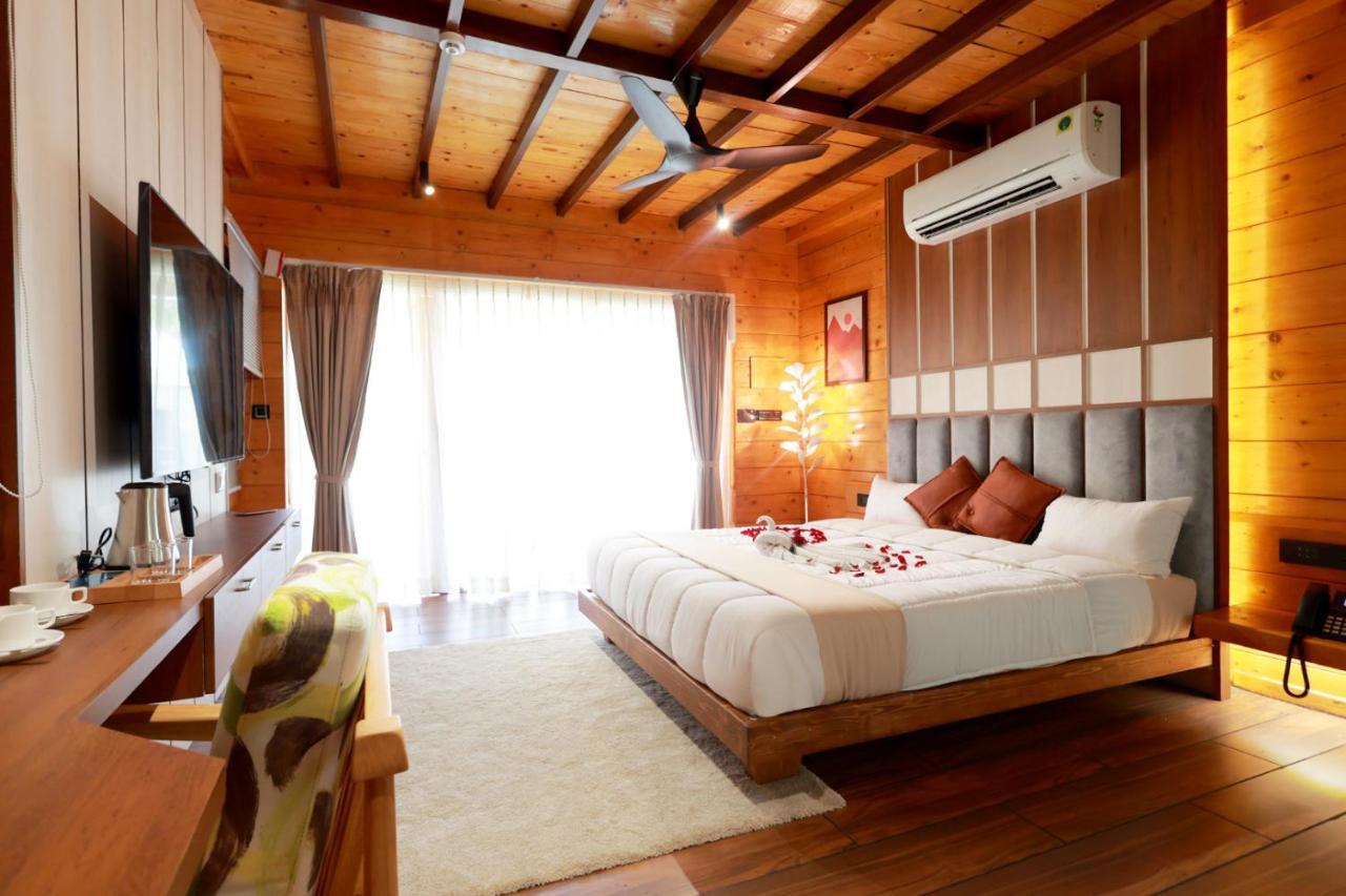 Wooden Ecr Sea Resort Pondicherry Luaran gambar