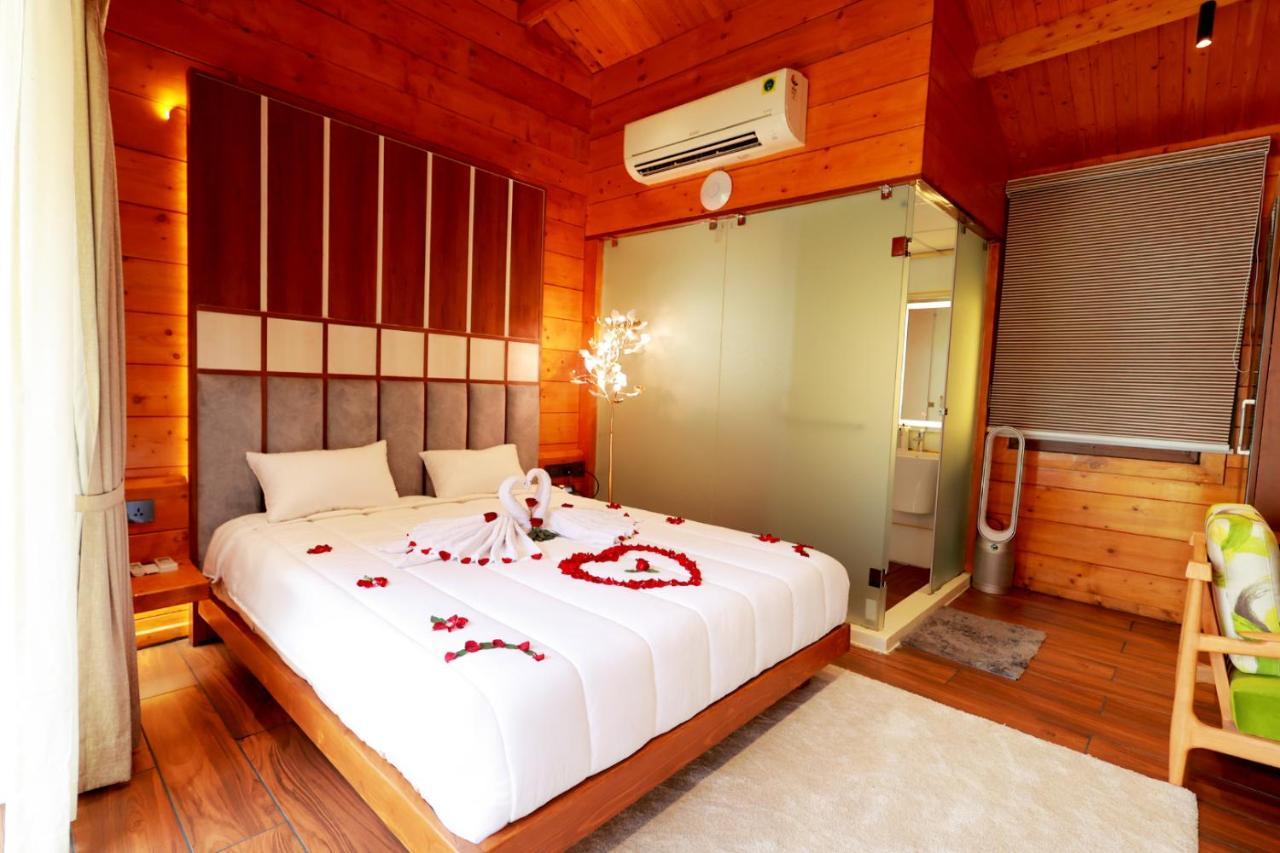 Wooden Ecr Sea Resort Pondicherry Luaran gambar